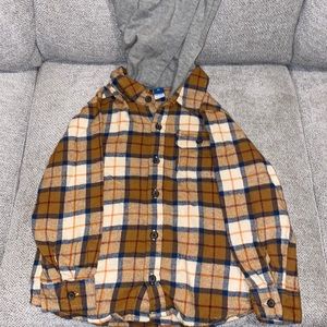 size 5T boy flannel